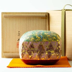  Kutani Yoshida .. structure gold-painted porcelain coloring .. also box #36870YRT