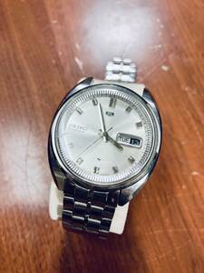 R8011A-YP+ 【ビンテージ】　セイコーファイブ 23石 / SEIKO 5 23JEWELS / 稼働品 / 5126-6000 / 921965 / 自動巻き腕時計　/