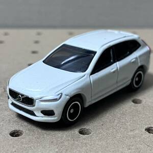 トミカ ボルボXC60 絶版　ルース