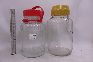 ガラス容器　果実酒びん　４Ｌ　５L　未使用品か美品　１個手持ち付き送料は説明欄に記入