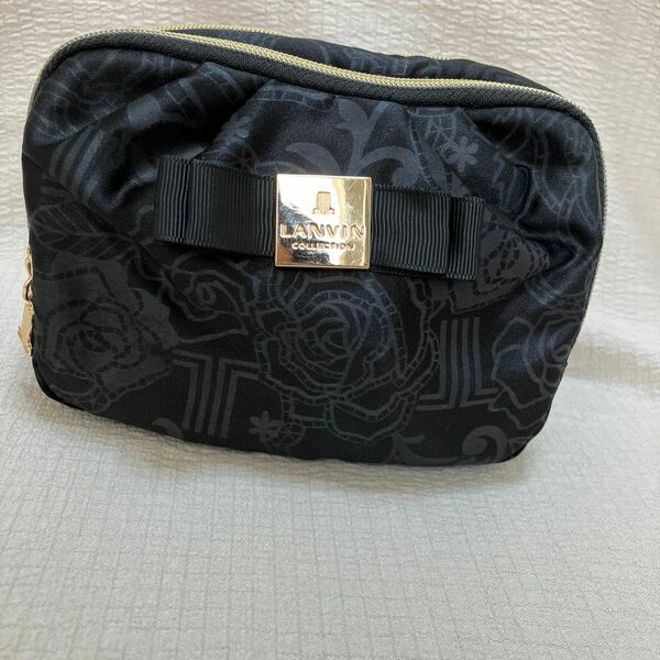 【USED品・美品】LANVIN ポーチ