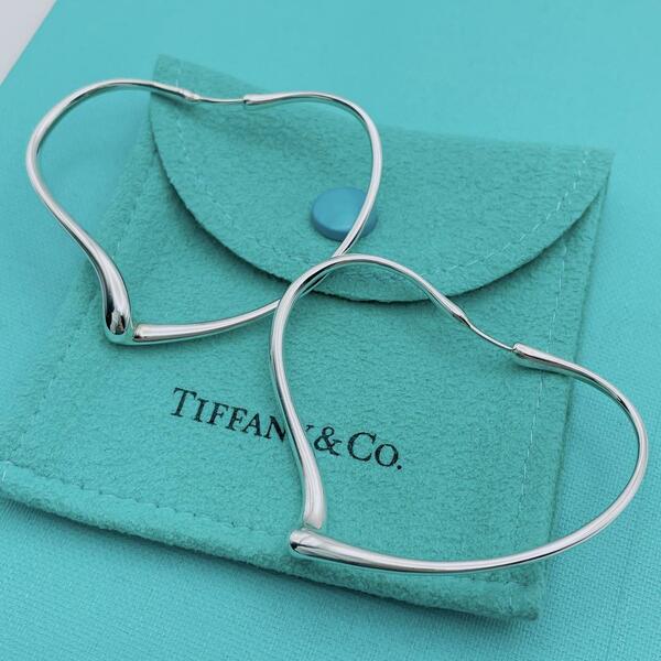 Tiffany & Co. フープピアス　ハート　シルバー