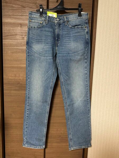 新品　Levis リーバイス デニムパンツ ジーンズ ジーパン　レディース　W32