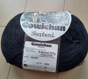 ニュージーランド製極太毛糸　ウール100% 227g 同梱可　ブラック