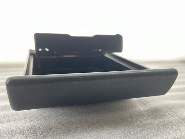 【送料無料】 ランドクルーザー80 ランクル 80 後期 純正 灰皿 アッシュトレイ おまけ シガーライター 74102-60070 674111-0040