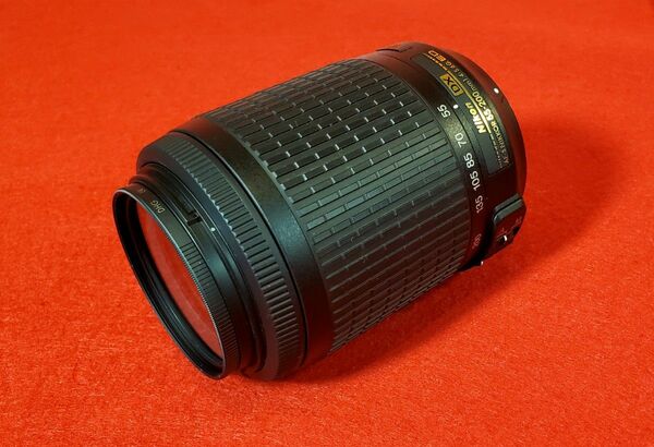ニコン AF-S DX VR Zoom-Nikkor 55-200mm f/4-5.6G IF-ED 良品 フィルター付き