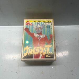 a Ultra монстр коллекция Ultraman Taro 