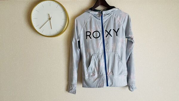 定価1万円程 ROXY サイズS ラッシュガード パーカー 水着 長袖 白×花柄(アロハ柄) レディース ラッシュパーカー RLY191014 ロキシー 009