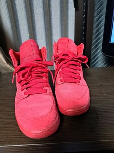 NIKEJORDAN1レッドスエード。レアスニーカー