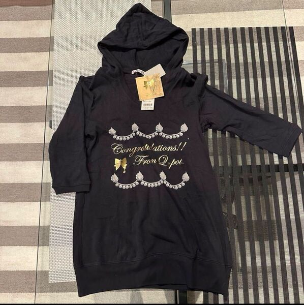 Q-pot ユニクロ コラボ フード付き長袖Tシャツ パーカー