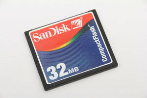 32MB CFカード SanDisk コンパクトフラッシュカード　