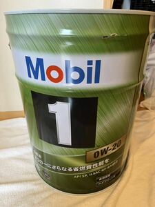 ★モービル1 　0W-20　20Lペール缶　新品未使用　エコ　ハイブリッド省燃費性能★