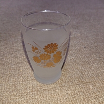 古民家 昭和 レトロ ガラス コップ カップ グラス 金絵 金色花柄 東洋ガラス_画像5