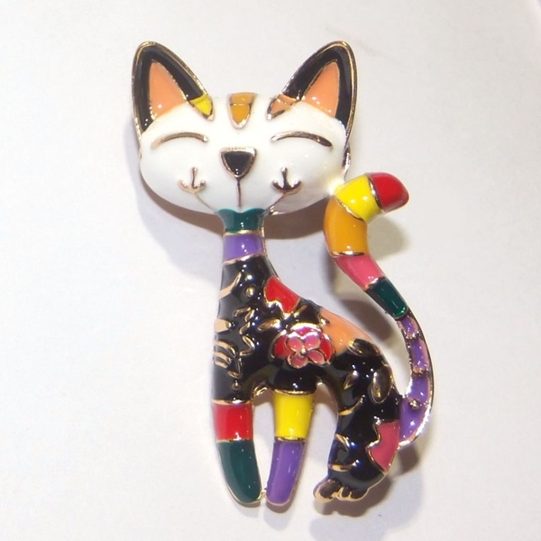 猫 ネコ ねこ キャット ブローチ コサージュ ピンバッジ ラペルピン 安全ピン 白色