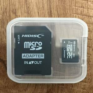★ネコポス発送　microSDカード 32GB (SDカードとしても使用可能!)