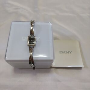 DNKYレディース 腕時計