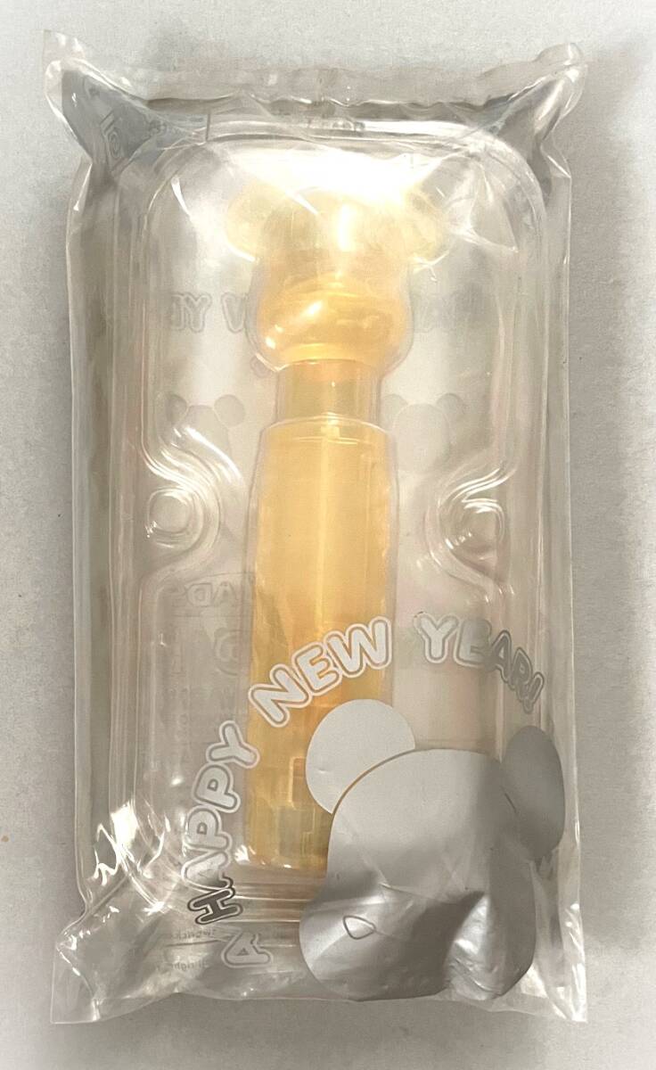 Bearbrick Babekub City Happy New Year 2005 Post Card 100