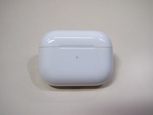 Apple純正 アップル AirPods Pro 第1世代 エアーポッズ プロ MWP22J/A 充電ケースのみ　A2190 ②