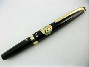 p67u12★パイロット 古い万年筆 18K 750 中字 在庫品 デッドストック