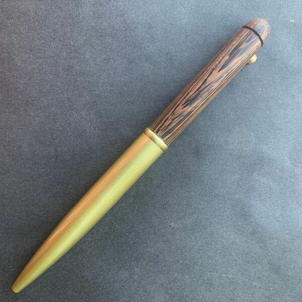 木製ボールペン　木軸ボールペン タイガーウッド G2替芯対応 回転式