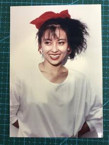 【激レア】中山美穂　写真（当時物）美人　かわいい　八重歯　昭和　タレント　女優　80年代アイドル　ミポリン