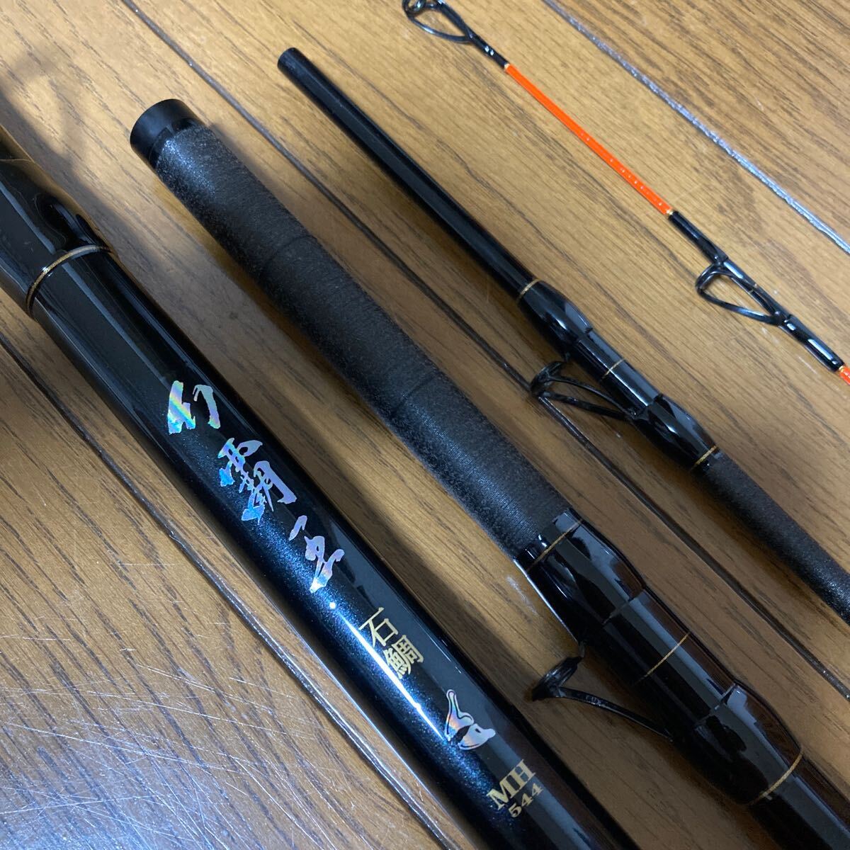 ダイワウィスカーザ振出石鯛20号525!石鯛専用磯竿!かなりレア品 ダイワウィスカーザ振出石鯛20号525!石鯛専用磯竿!かなりレア品