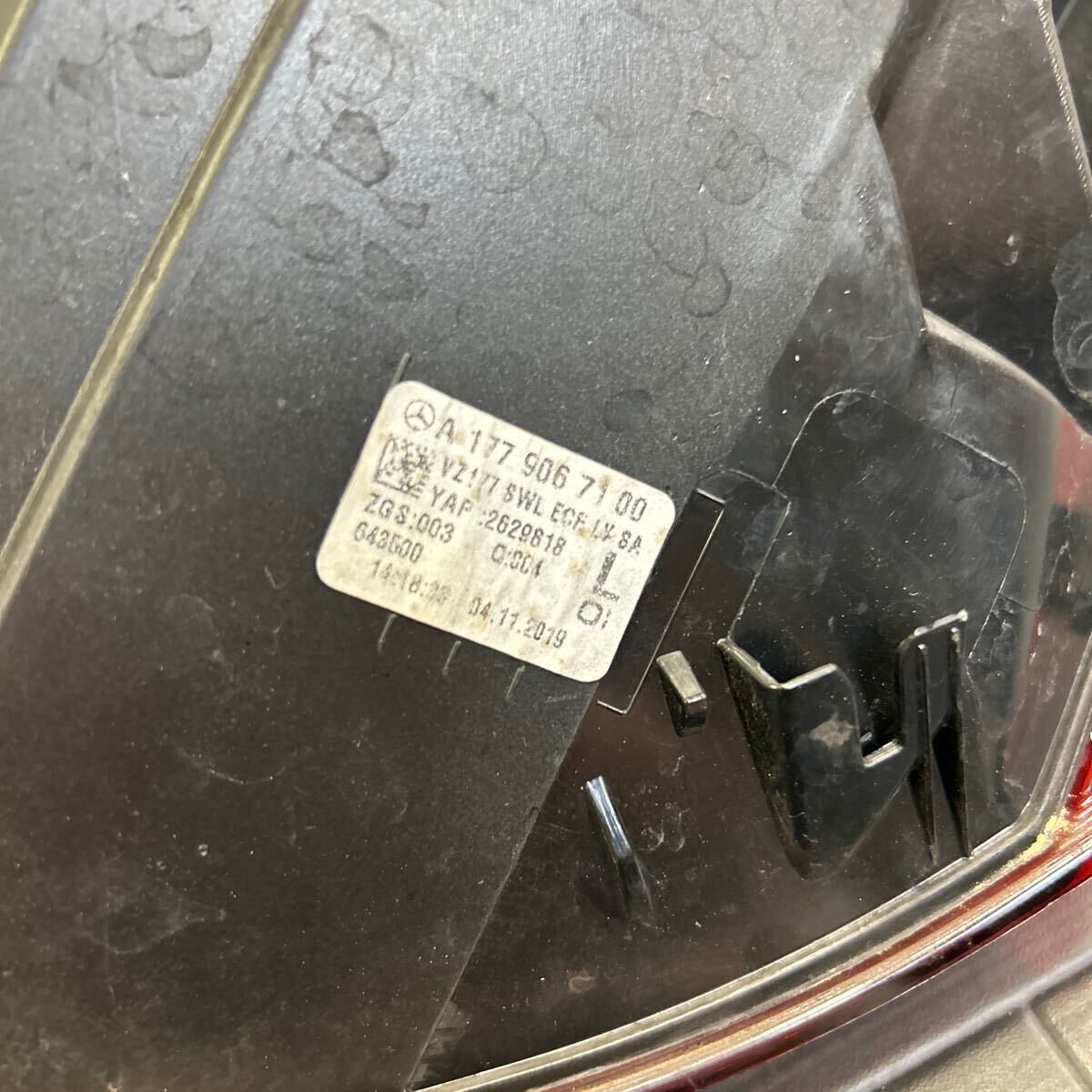 中古 純正 メルセデス・ベンツ Aクラス W177 左テールランプ A1779067100/A1779063701 78番 中古 純正 メルセデス・ベンツ Aクラス W177 左テールランプ A1779067100/A1779063701 78番