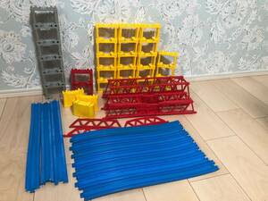  Plarail block . legs grey red color yellow color slope rail large iron . etc. used section damage equipped present condition delivery 