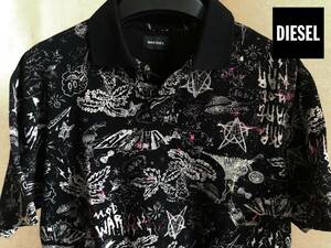 ●美品！DIESEL ディーゼル メンズ オールグラフィック 鹿の子 ブラック ポロシャツ イラスト 黒 サイズM程 即決 即納 55DSL y2k●511