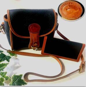  beautiful goods *DOONEY&BOURKEdu- knee and Burke { purse set }USA made leather original leather shoulder bag diagonal .. shoulder .. charm attaching a Hill 