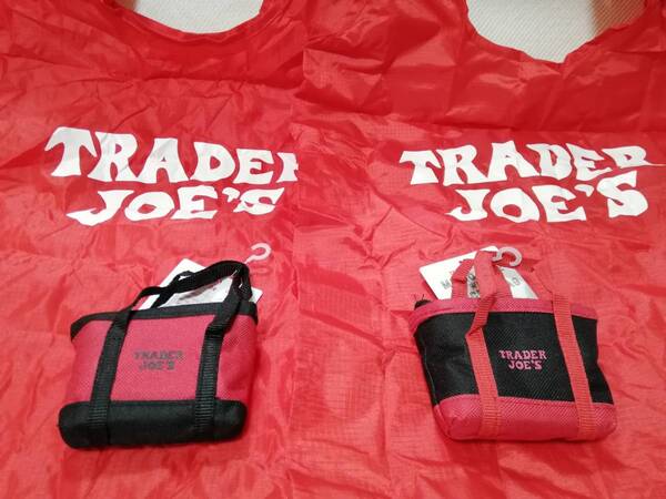 トレジョ 折りたたみ エコバッグ 赤&黒 2個セット レッド&ブラック トート トレーダージョーズ TRADER JOE'S 海外 オーガニックスーパー