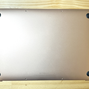 送料無料★Apple MacBook Air A1932 2018~2019 ボトムカバー★ゴールド