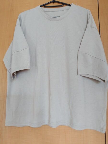 カットソー Tシャツ 美品