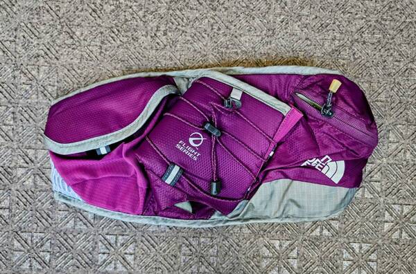 ★美品即決★THE NORTH FACEザノースフェイス エンデュランスベルト Sサイズ★パープル★ランニング ウェストポーチ ウェストベルトNM61325