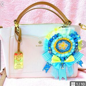 ハンドメイド 痛ロゼットバッグチャーム