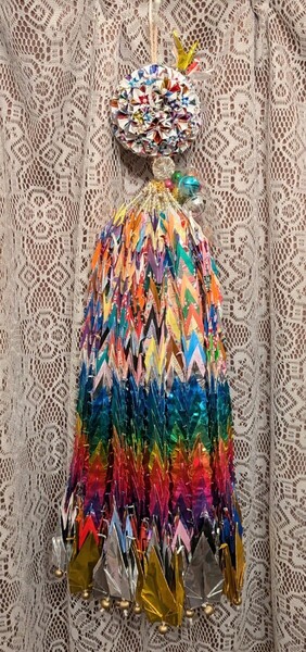 華麗!!くす玉☆千羽鶴☆千羽鶴はカニカンフックで着脱可~御鈴が9つ揺れて〜/ホイル綺麗☆商売繁盛☆願成就☆縁起担ぎ☆幸福☆プレゼント♪