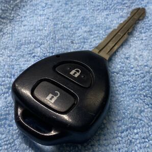 送料無料 トヨタ 純正 キーレス 2ボタン 28150 基盤 251541-1491 ハイエース ノア ヴォクシー カローラ フィールダー アクシオ 等 匿名配送