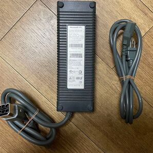Microsoft マイクロソフト ACアダプター HP-AW205EF3 中古品 動作未確認