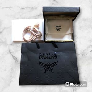 MCM 空箱 紙袋 誕生日メッセージ付き