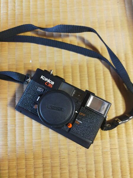 KONICA C35 フィルムカメラ ケースつき