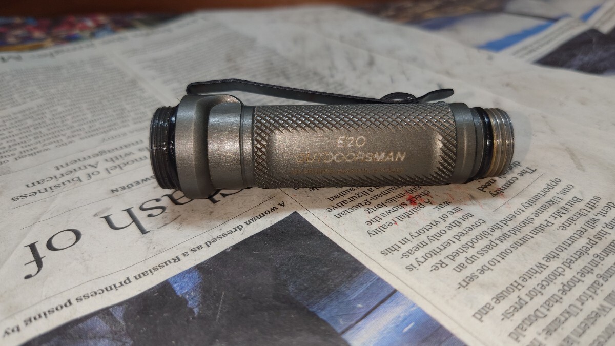 Yahoo!オークション -「surefire e1」(キャンプ、アウトドア用品 Yahoo!オークション -「surefire e1」(キャンプ、アウトドア用品