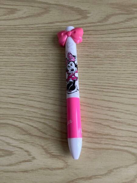 ディズニー。ミニーマウスボールペン。