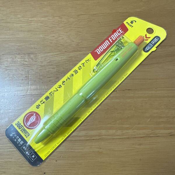 新品 廃盤 PILOT パイロット DOWN FORCE ダウンフォース ボールペン グリーン 加圧式 BDW-40F