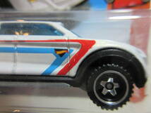 Hot Wheels 2-TUFF HW HOT TRUCKS 6/10 2-タフ USショートカード リック ユング V8 エンジン_画像9