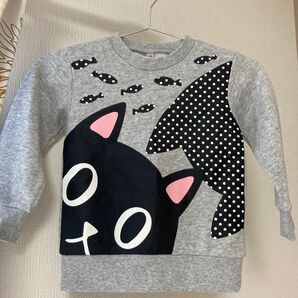 グレーのネコちゃんプリント 裏起毛トレーナー トップス サイズ110