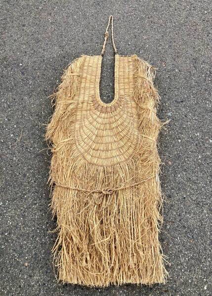 雨蓑 山-2 藁蓑 蓑 古民具 昭和レトロ アンティーク 手作り 貴重品