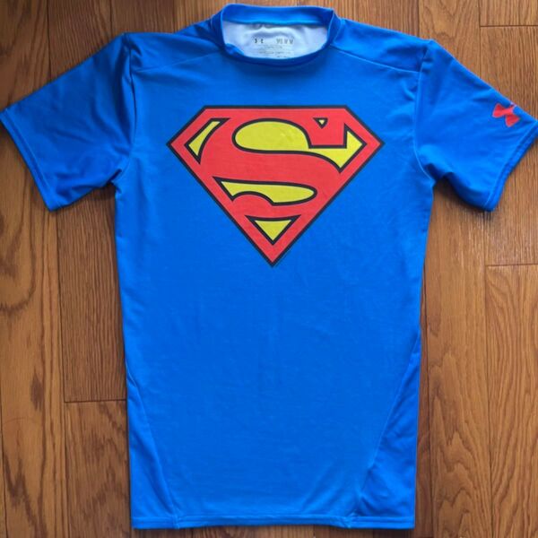 アンダーアーマー スーパーマン Tシャツ 半袖Tシャツ
