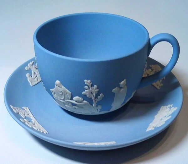 新品未使用/ WEDGWOOD/ジャスパー アンティーク ペールブルー/ティーカップ&ソーサ―
