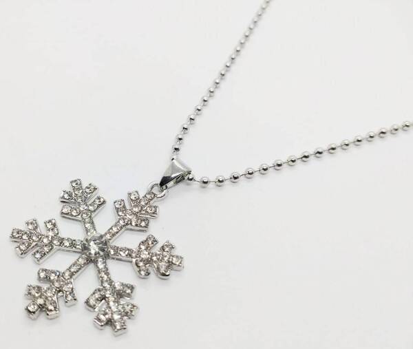 送料無料 雪 結晶 スノー ネックレス ロック パンク ロリータ ゴスロリ ファンスマ