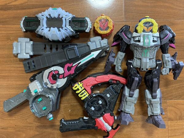 【送料込】仮面ライダージオウ 変身ベルト 変身アイテム 時空ドライバー